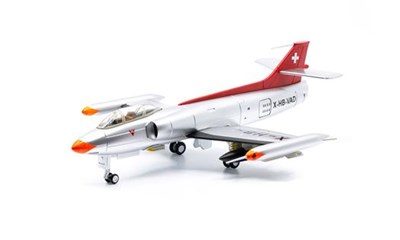 FFA P-16 Jet X-HB-VAD mit Bewaffung