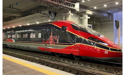 FS Trenitalia 4-teil. El-Triebzug Frecciarossa 1000 Ducati Ep. VI