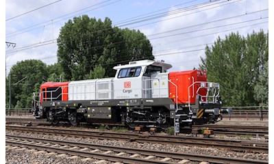DB Cargo Diesellokomotive Vossloh DE 18 rot/grau Ep. VI