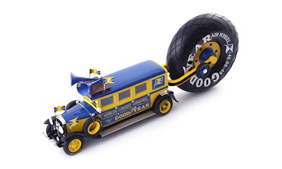 Buick Good Year Airwheel Promotion Bus (USA) blau-gelb