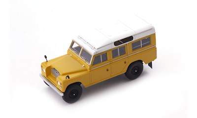 Land Rover 109 Series III (GB) beige