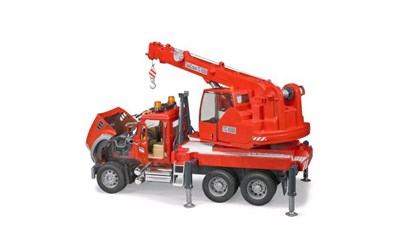 MACK Granite Kran-LKW