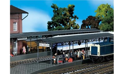 2 Bahnsteige