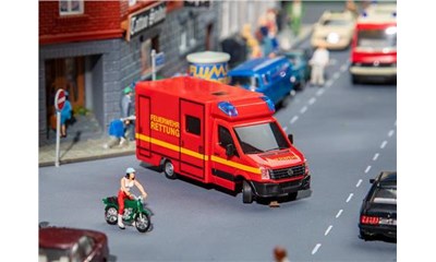 VW Crafter Feuerwehr-Rettung (HERPA)