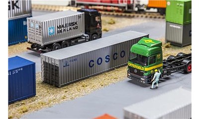 40' Container COSCO