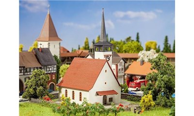 Kirche mit Spitzdach