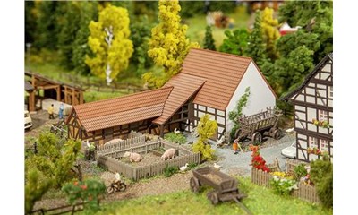 Landwirtschaftliches Gebäude mit Zubehör