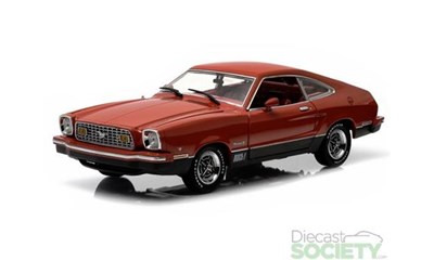 Ford Mustang II Mach 1 1976 Red and Black