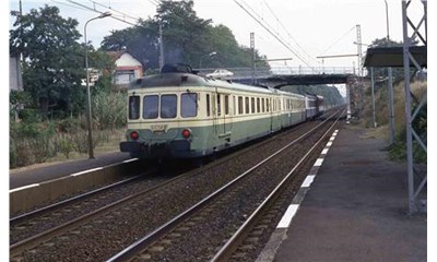 SNCF Triebwagen 2-teilig X2700 grün/gelb DCS Ep.IV