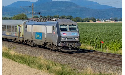SNCF elektrische Zweisystemlokomotive BB 26163R grau/fluo Grand Est Ep. VI