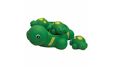 Schwimmfamilie Schildkröte Mutter und Babys