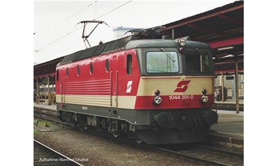 E-Lok Rh 1044 ÖBB IV + DSS PluX22