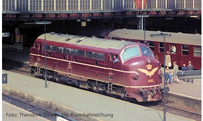AC Diesellok/Sound My DSB III + PluX22 Dec.