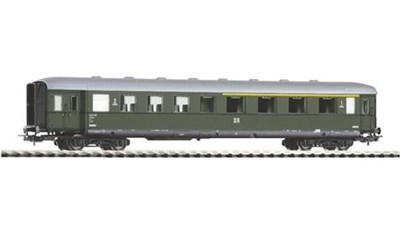 Schürzeneilzugwg. AB4üml 1./2.Kl. DR III
