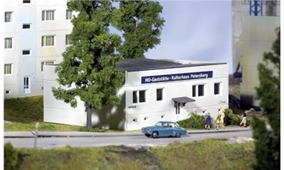 Plattenbau Gaststätte