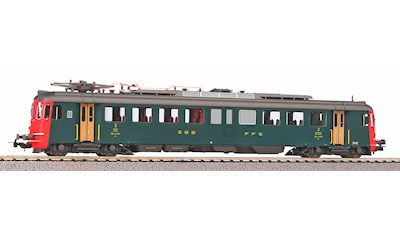 SBB RBe 4/4 1434 2.Serie grün rote Front alte Schrift Ep. IV DC