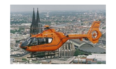 Plastikmodell Leichthubschrauber EC 135 Luftrettung