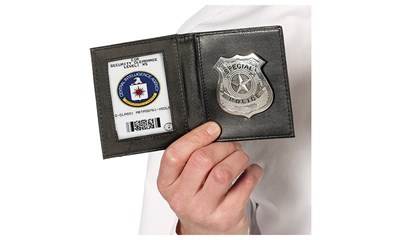 Polizeiausweis mit Badge