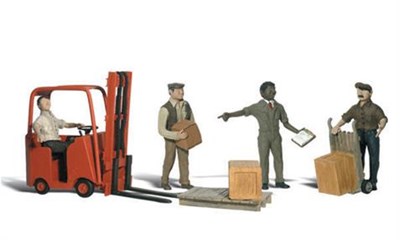 O Workers With Forklift
