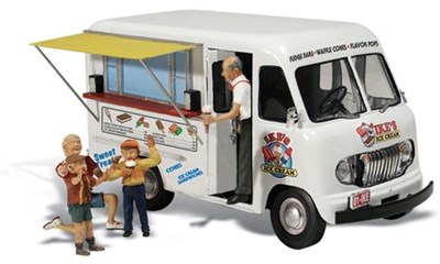N Ike's Ice Cream Truck