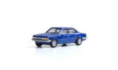 H0 Blauer Personenwagen