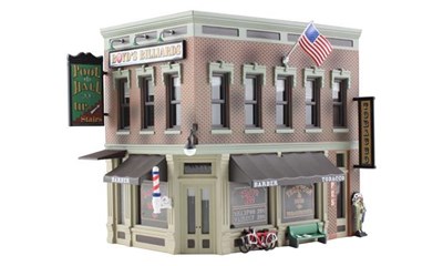 HO Corner Emporium