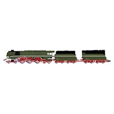 DR Dampflokomotive 02 0201-0  chromgrün  weisse Zierlinie  Ã–lfeuerung und Zusa