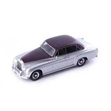 Rolls Royce Solver Dawn Ghia (GB), silber-met.