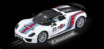 Carrera Evol. & Digital 1:32